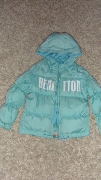 Продам: куртка BENETTON