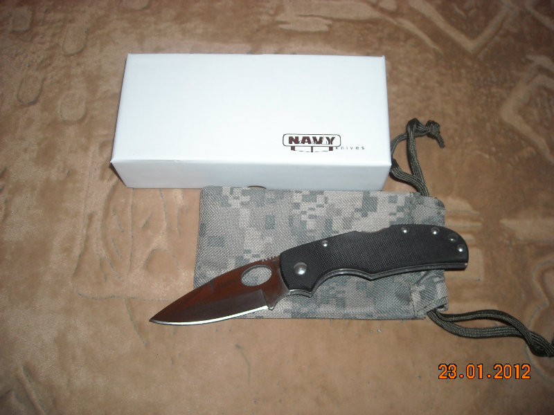 Продам: Нож NAVY 628