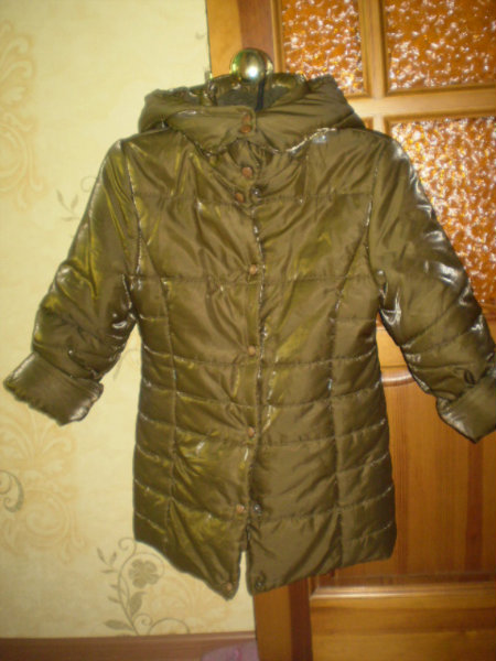 Продам: куртка-пуховик осень-зима 7-8 лет