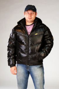 Предложение: Стильные мужские куртки весна 2012 оптом