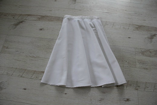 Продам: юбка полусолнце новая