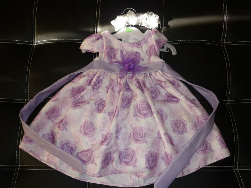 Продам: Качественное нарядное платье на 1-2 года