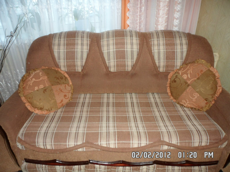 Продам: Диван+2 кресла кровати