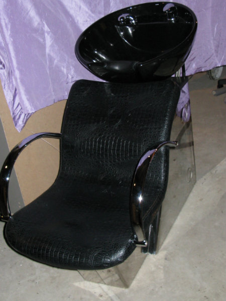 Продам: Климазон, лабораторию, парикм-кие кресла