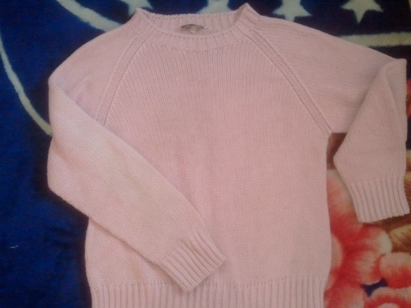 Продам: свитер цвет розовый 150 руб