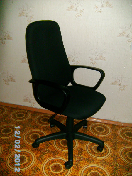 Продам: Компьютерное кресло-качалка