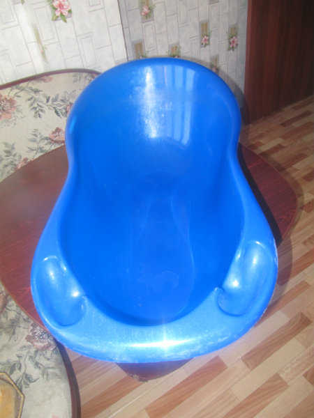Продам: Ванночка для купания синяя