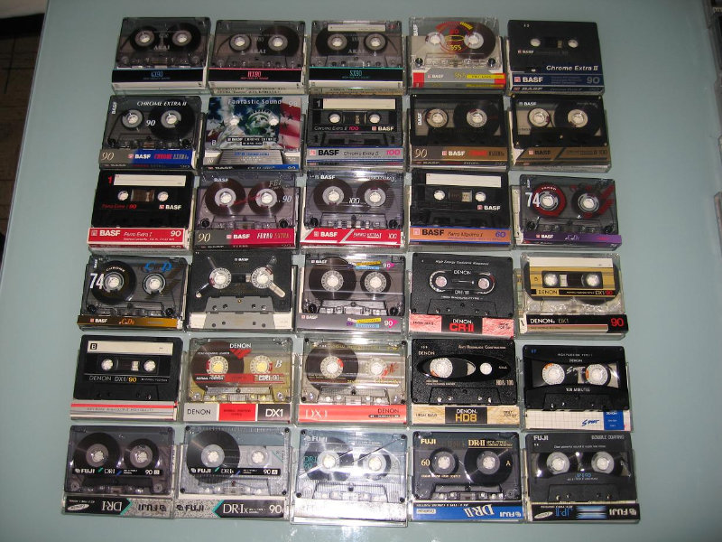 Продам: Коллекцию из 138 моделей аудиокассет