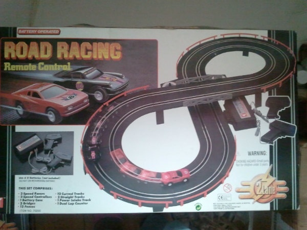 Продам: Увлекает и детей и взрослых -Road Racing