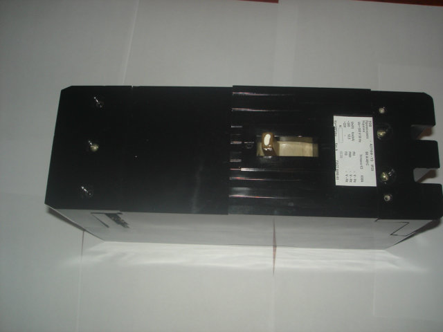 Продам: выключатель автоматический 3716 в росии