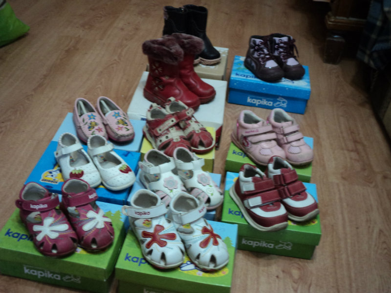 Продам: детская обувь для девочки 2-3 года