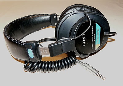 Продам: Наушники Sony MDR-7508 "Professiona