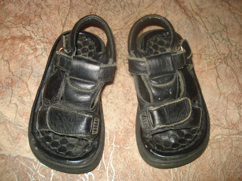 Продам: сандали