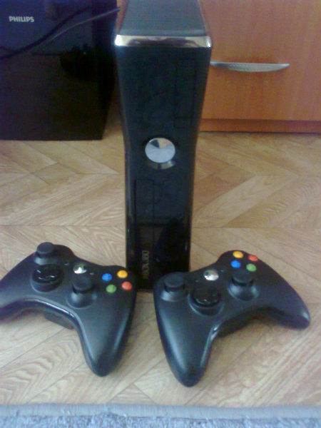 Продам: Xbox 360 slim 250Gb