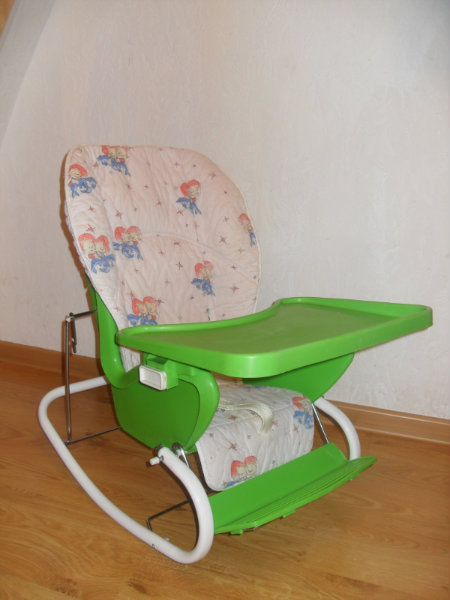 Продам: стульчик для кормления ребенка "Нян