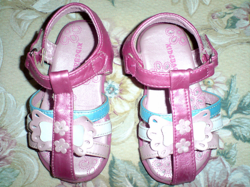 Продам: Детская обувь в Нижнем Новгороде