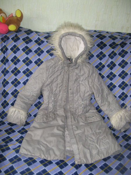Продам: Зимнюю куртку-пальто "ORBI"