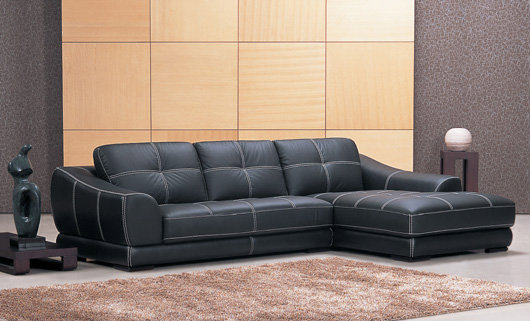 Продам: диван угловой кожаный