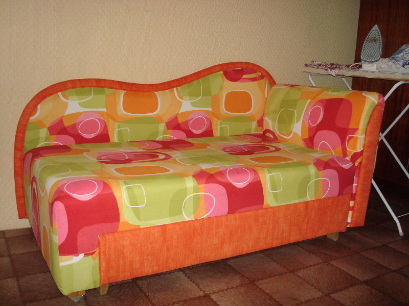 Продам: Мягкий детский раздвижной диван