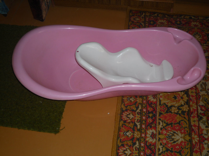 Продам: Ванночка и горка для купания
