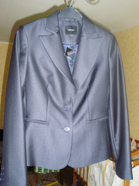 Продам: Пиджак+юбка НОВЫЕ