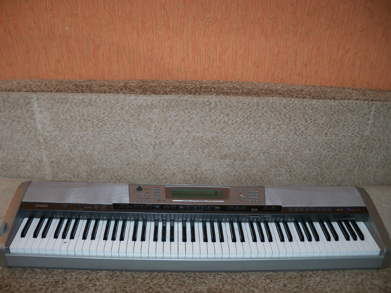 Продам: Цифровое фортепиано