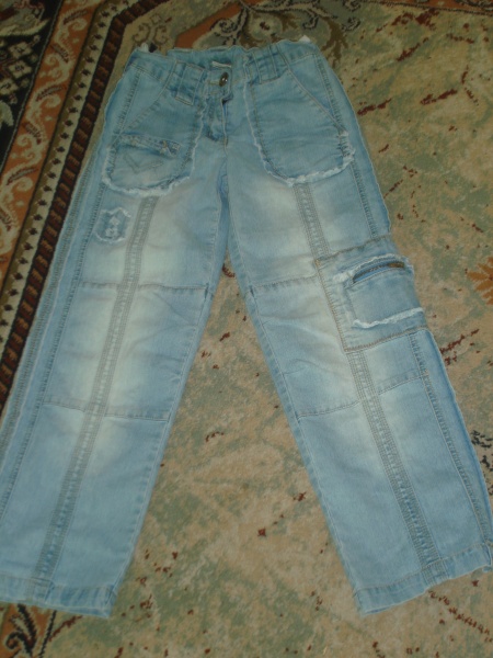 Продам: Фирменные джинсы.