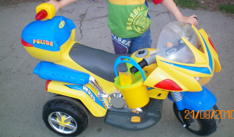 Продам: детский электромотоцикл