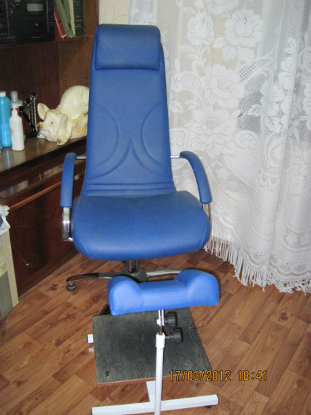 Продам: Педикюрное кресло
