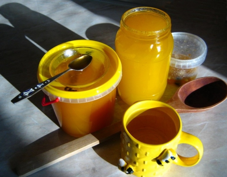 Продам: мёд со своей пасеки, 200р.кг