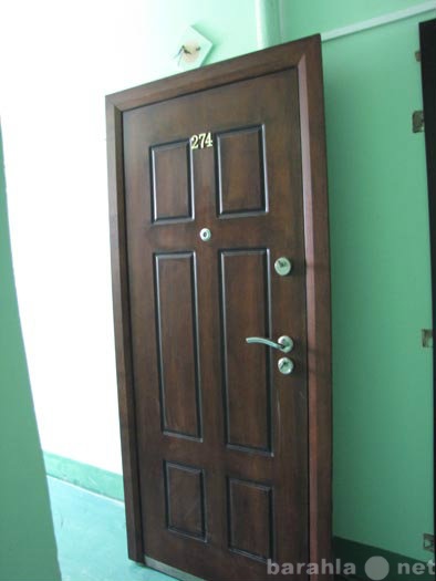 Продам: Шпонированную входную дверь