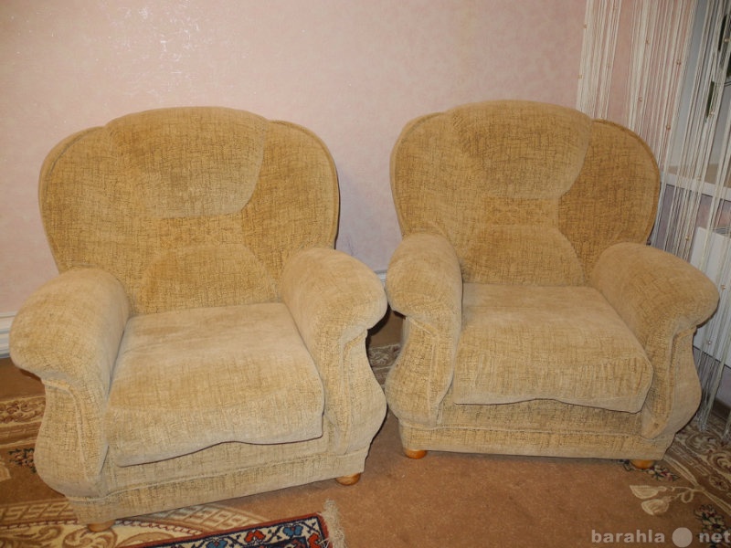 Продам: Два кресла