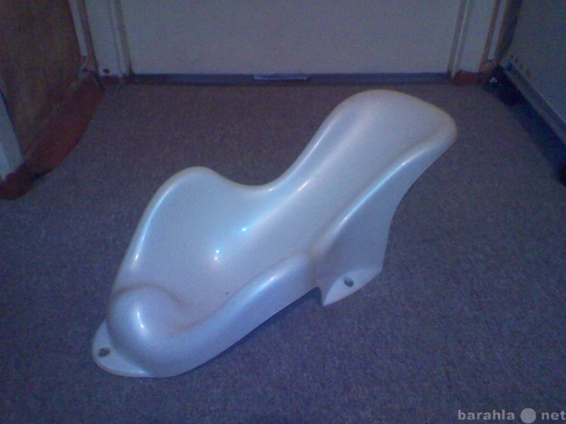 Продам: стульчик и горка для ванной
