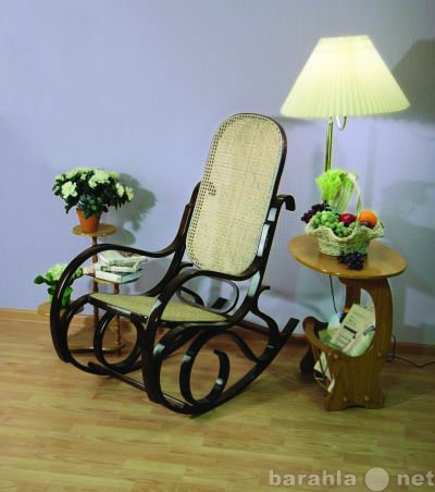 Продам: Кресло-качалка из ротанга