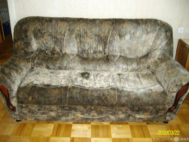 Продам: диван+2кресла