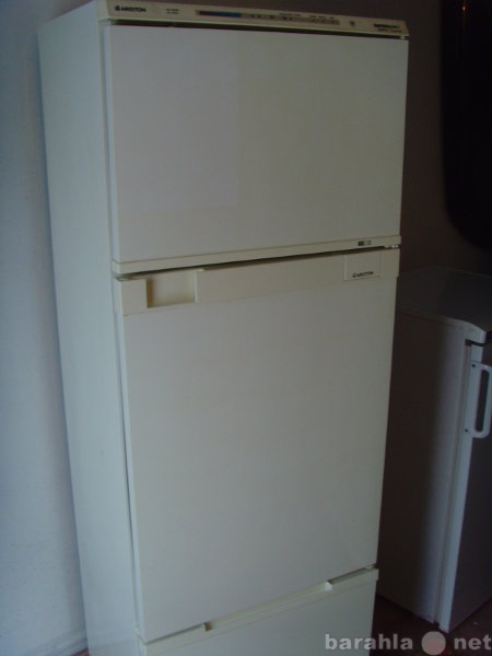 Продам: 3-х камерный холодильник
