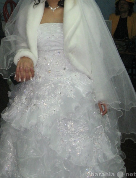 Продам: свадебное платье размер 44-46