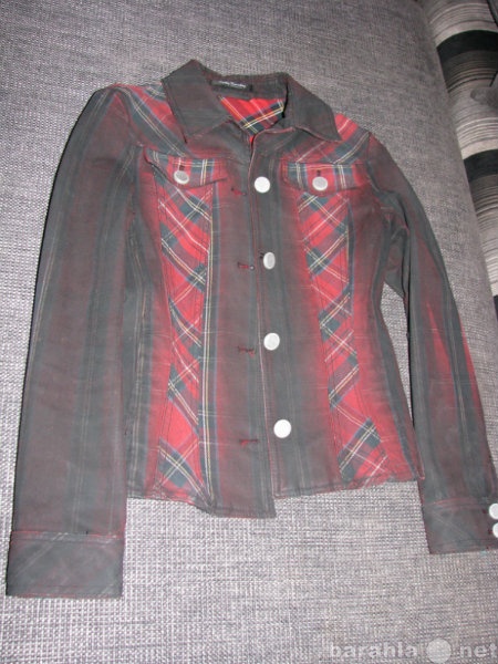Продам: Куртка Betty Barclay N28