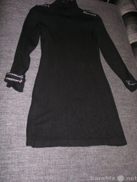 Продам: Платье трикотажное черное N36