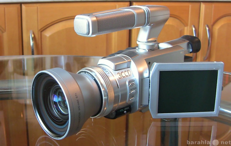Продам: видеокамеру