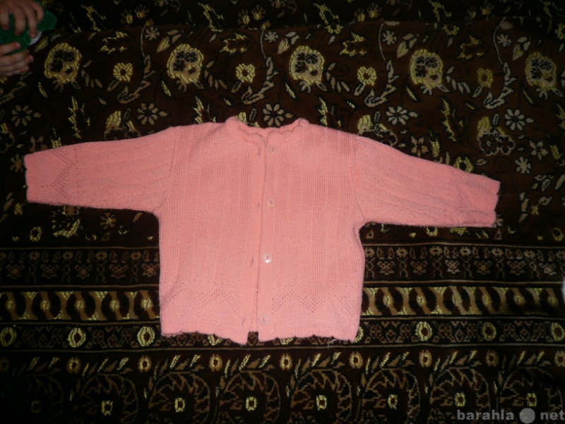 Продам: Шерстяная розовая кофточка