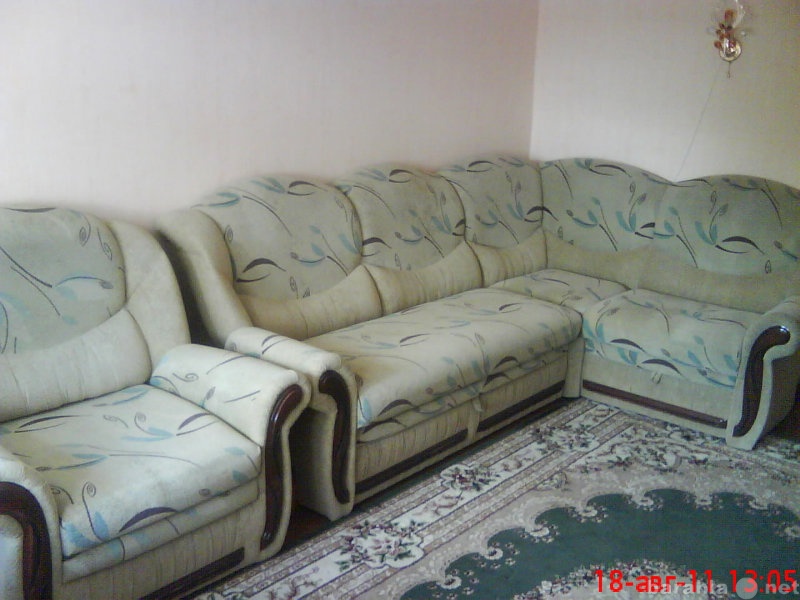 Продам: диван угловой+кресло