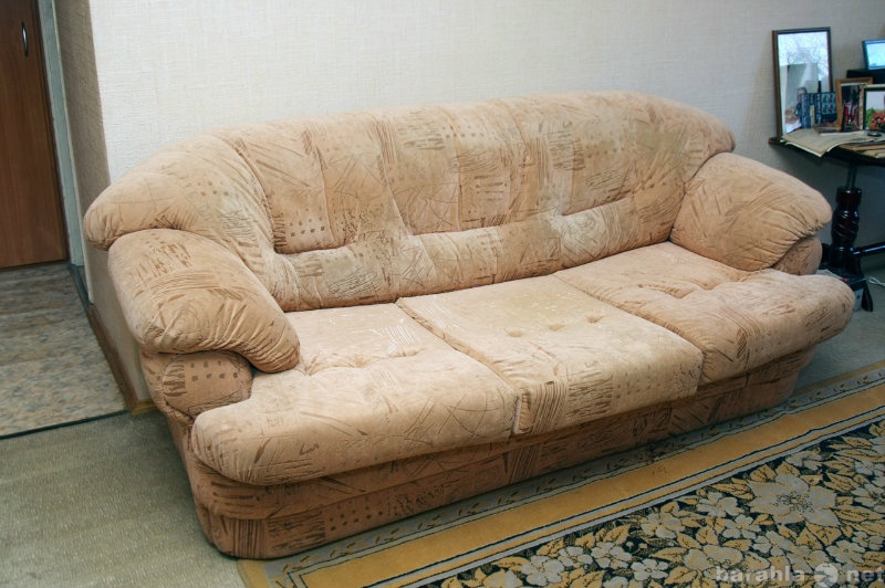 Продам: Диван-софа,кресло,кровати,комод