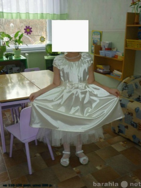 Продам: красивое платье на выпускной 116