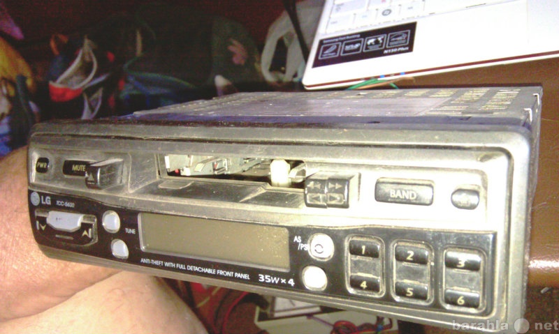 Продам: кассетную автомагнитолу