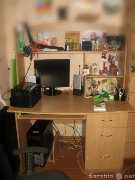 Продам: шкаф,стол  компьютерный и пенал