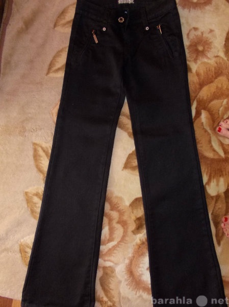 Продам: Черные джинсы