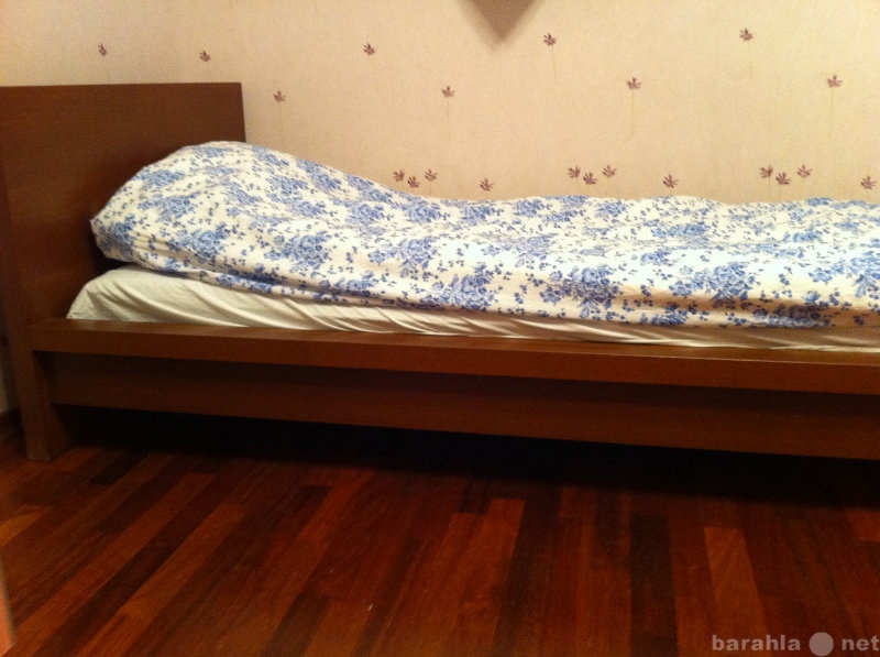 Продам: кровать односпальная, 2 штуки