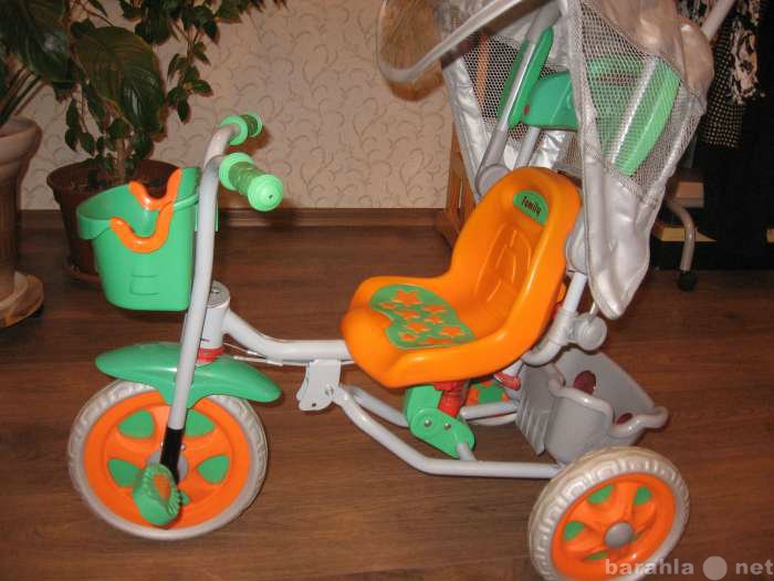 Продам: детский трёх колёсный велосипед с ручкой