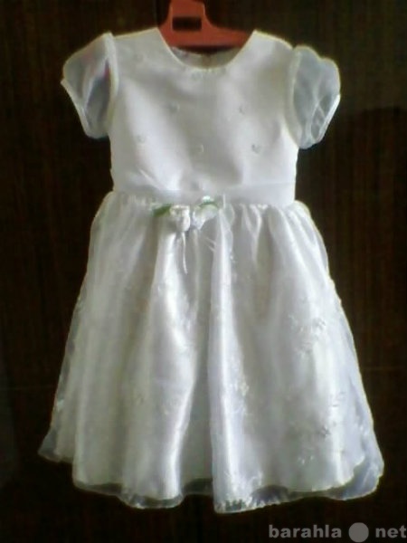 Продам: платье для девочки р-110